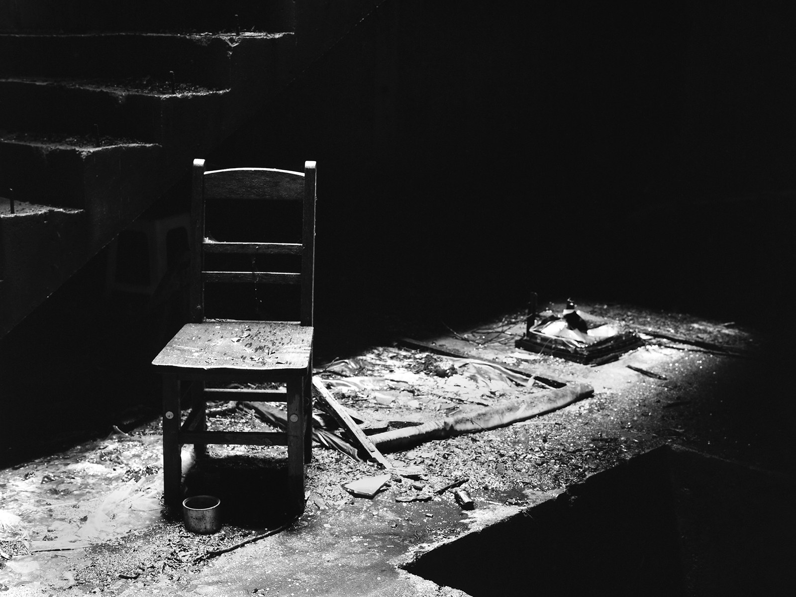 NYU Tisch 합격생 포트폴리오 — 지하실의 의자